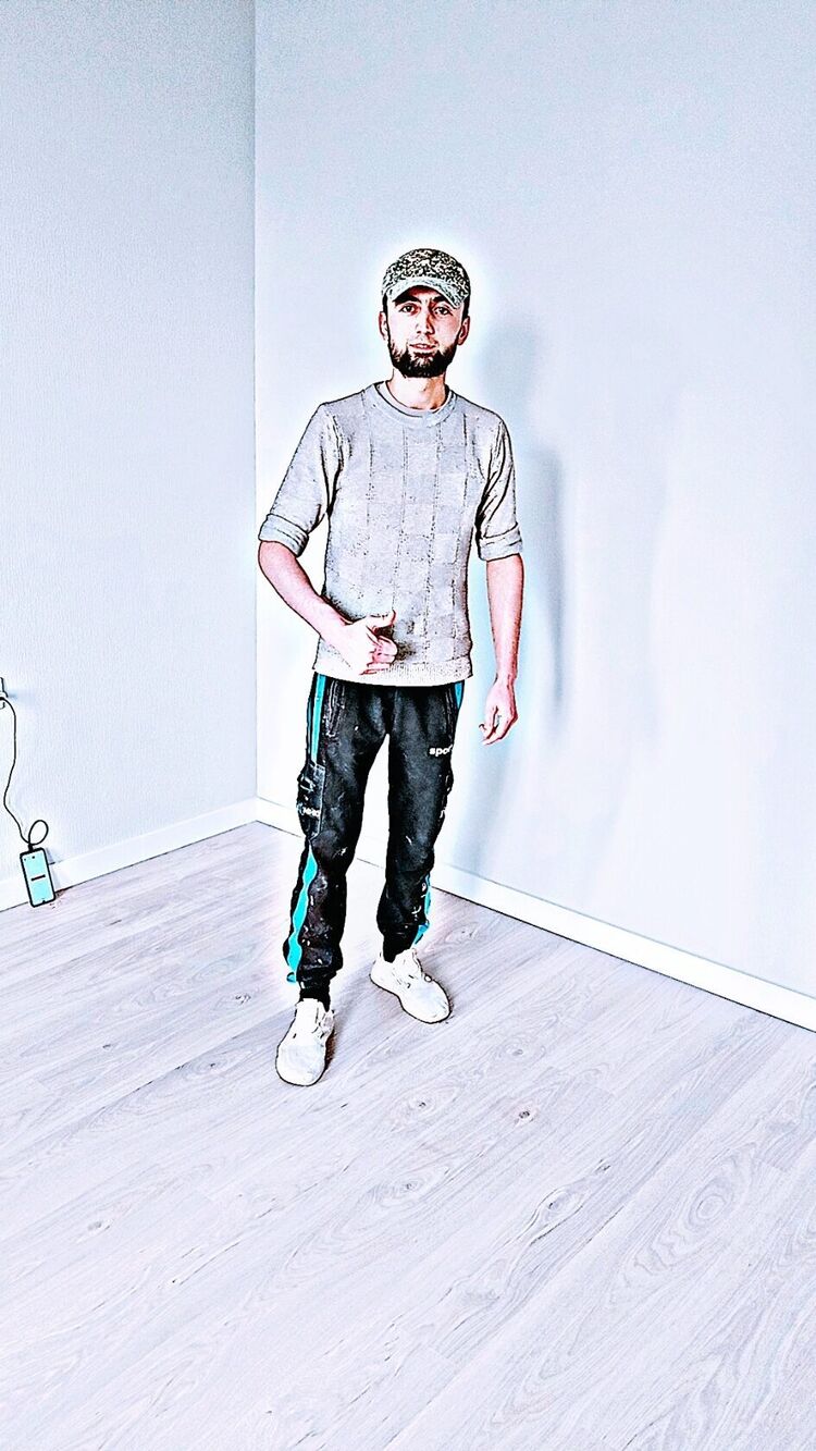  35076127  , 85 ,    