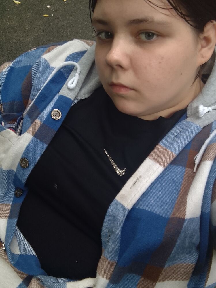  52837767  , 19 ,    