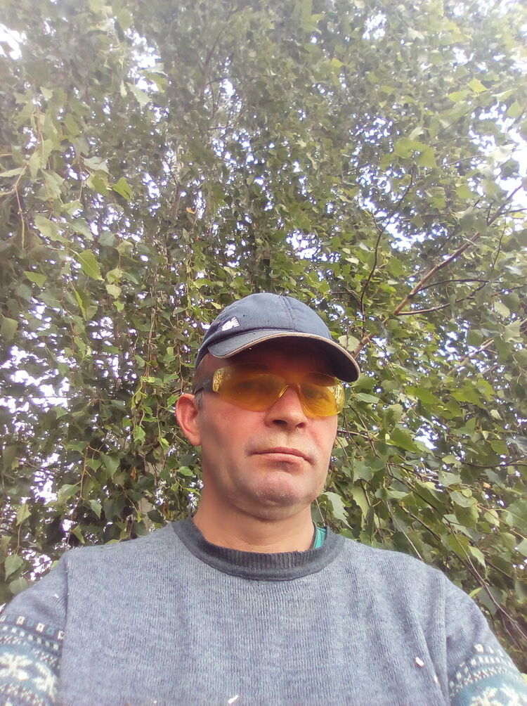  22056397  , 51 ,    