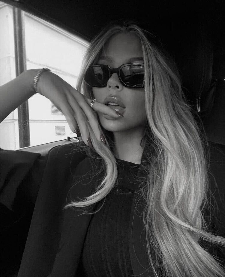  54270687  Oksi, 22 ,    