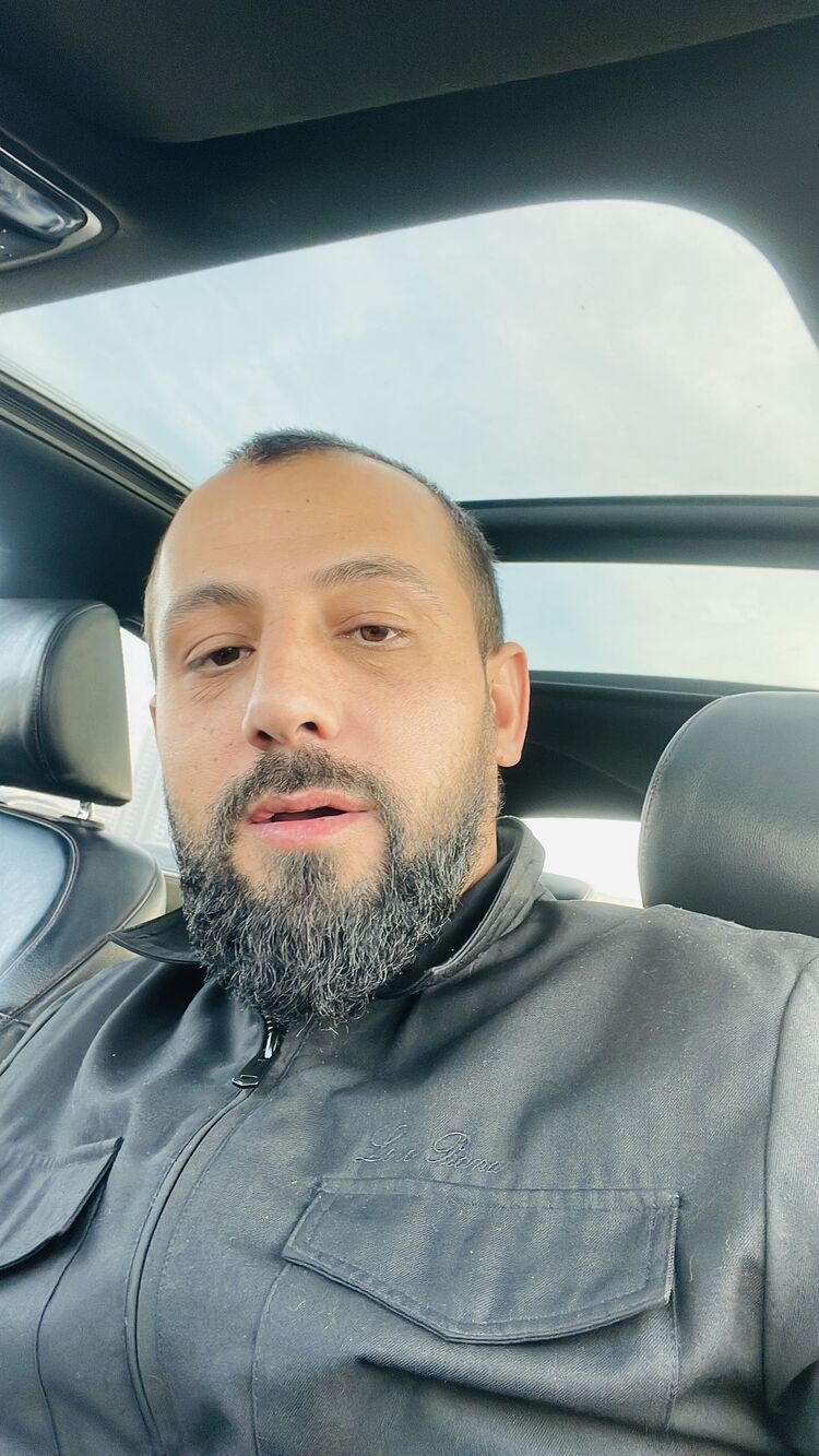  40113667  , 39 ,    
