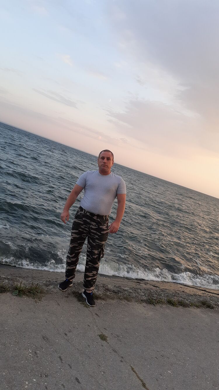  42588187  , 48 ,    