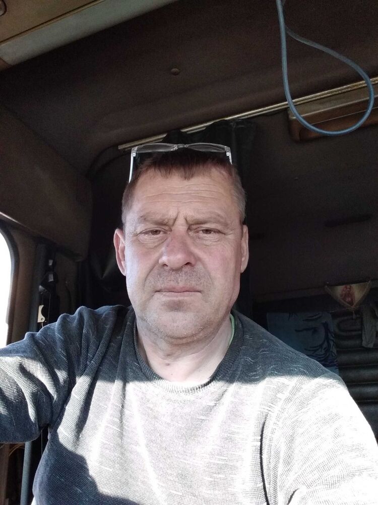  16230687  Alexandr, 57 ,    -