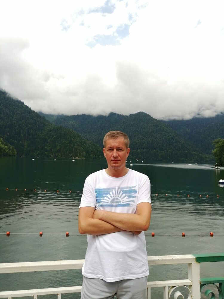  ,   Alecs, 45 ,     , c 