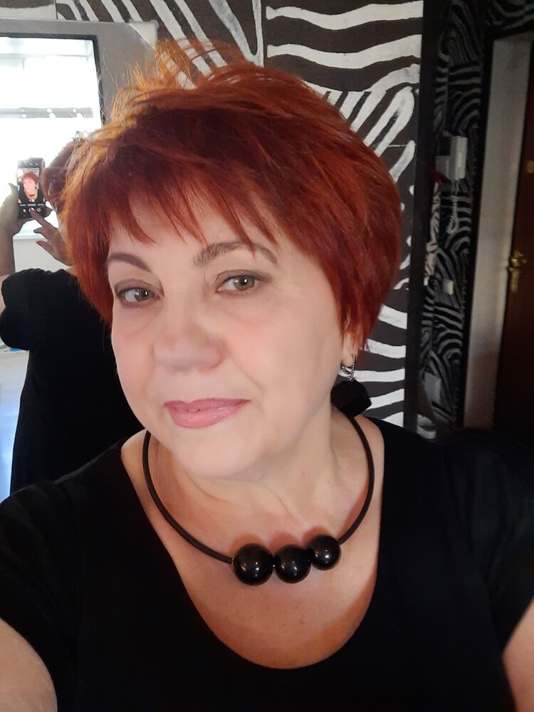  36602917  Anna, 67 ,    -