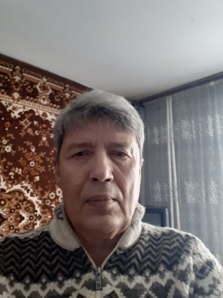 44163277  , 65 ,    