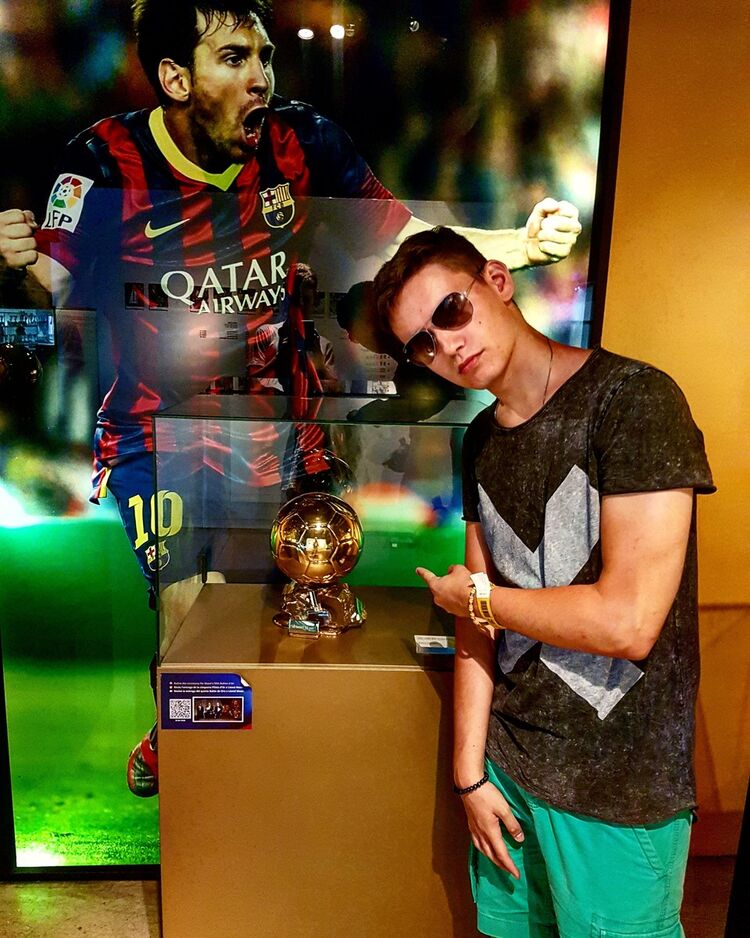  8769007  Tim97, 28 ,    