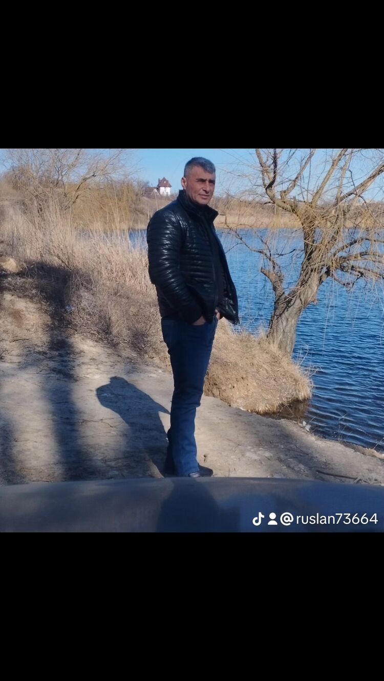  44141427   , 46 ,    