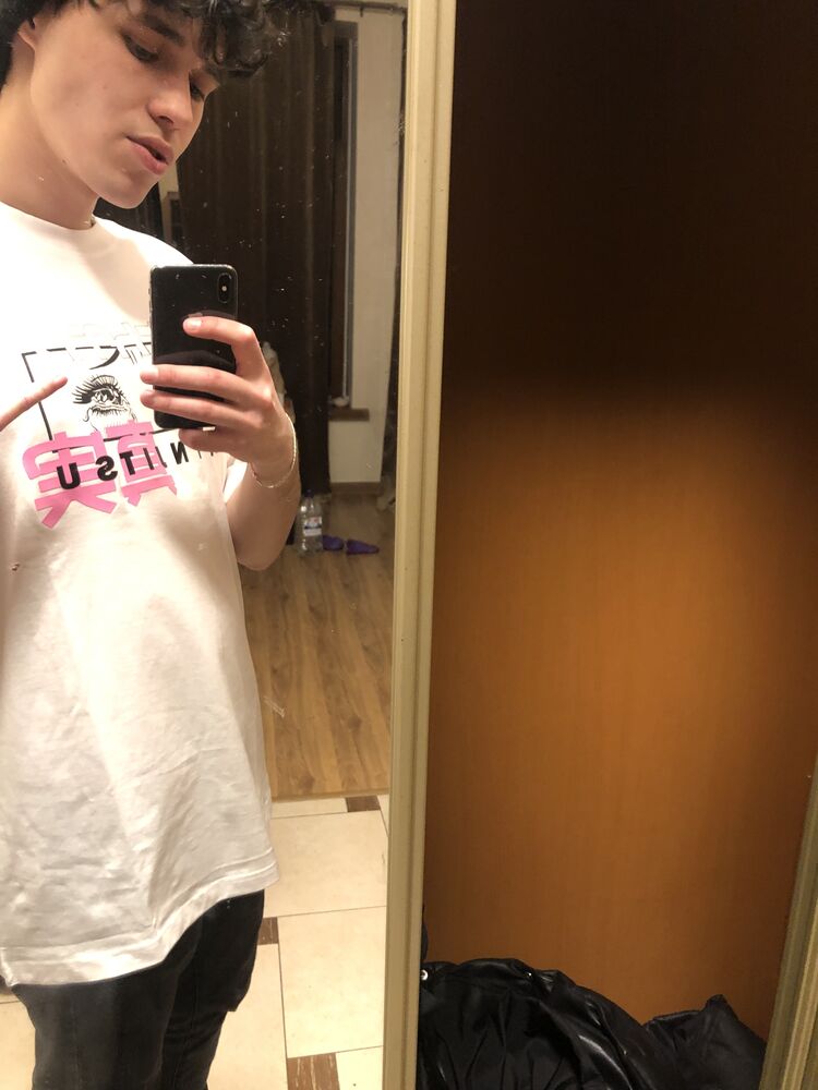  33428717  , 25 ,    