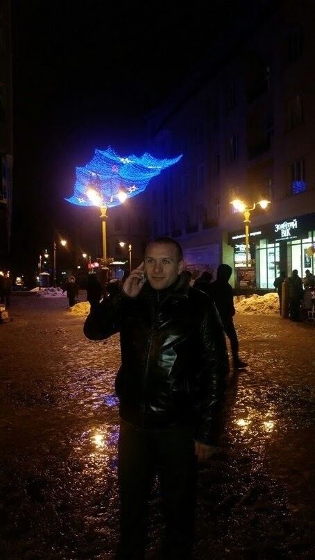  10835637  Igor, 41 ,    