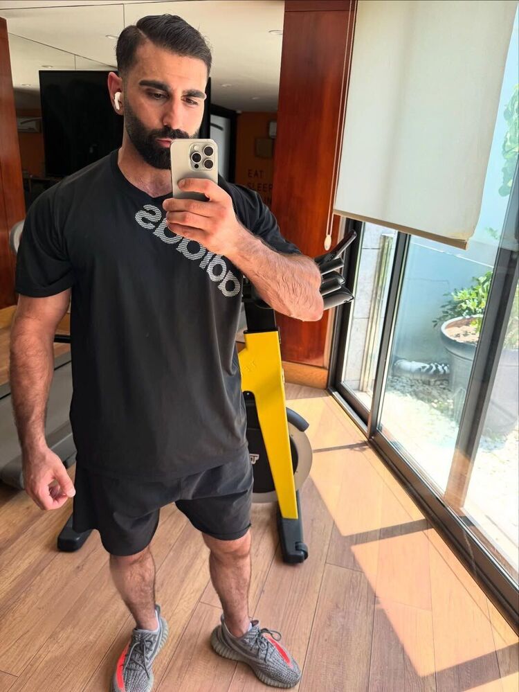  54711587  , 41 ,    -