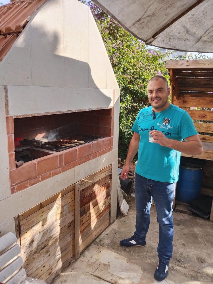  Beirut,   Elie, 31 ,   c 