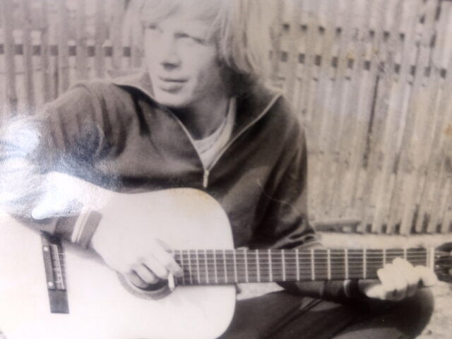  54018947  , 53 ,    -