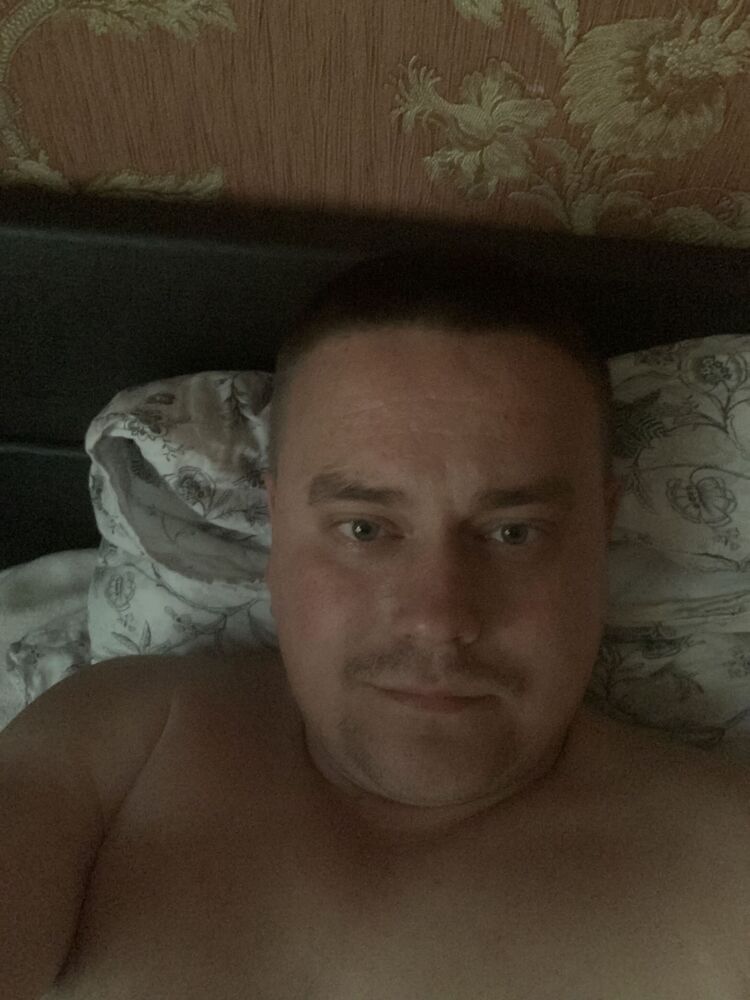  53692947  , 32 ,    