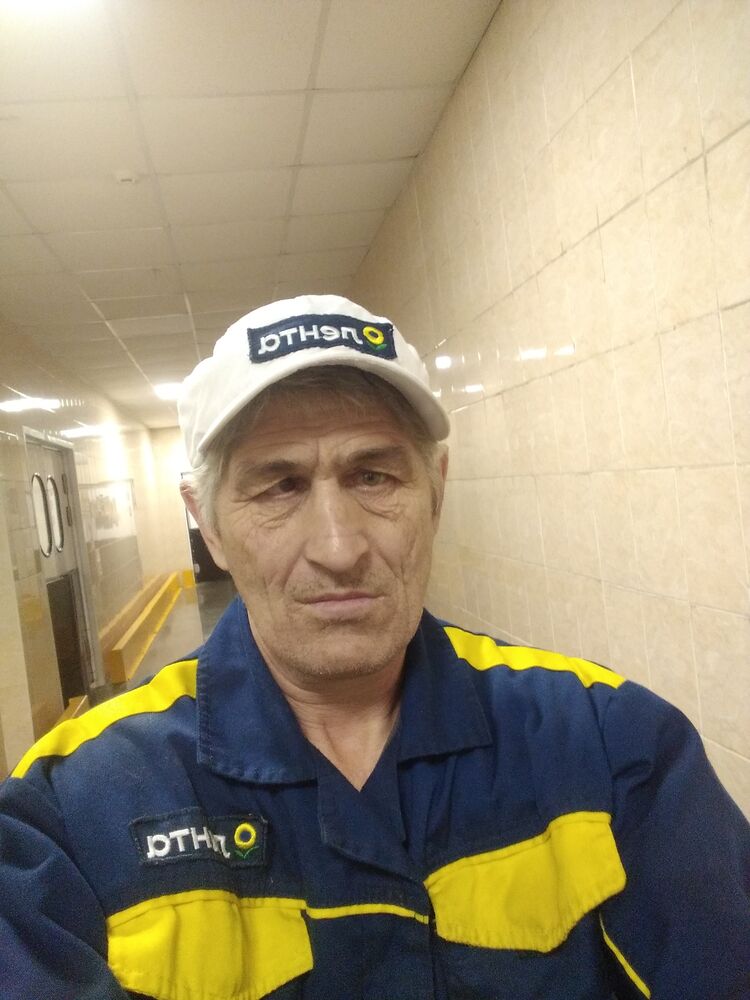  49192897  , 51 ,    