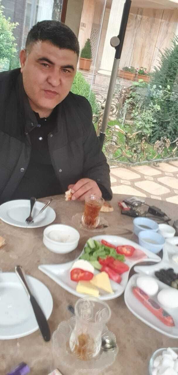 ,   Anar, 43 ,   ,   