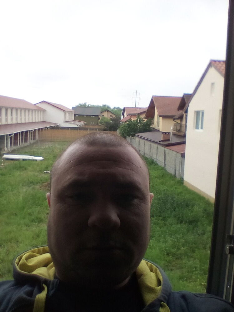  18174607  Ivan, 36 ,    