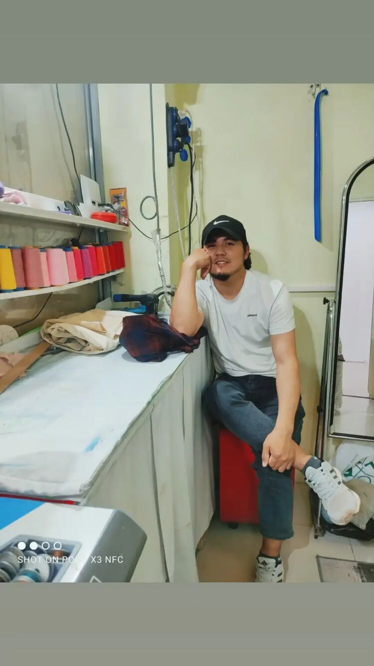  40311217  , 29 ,    