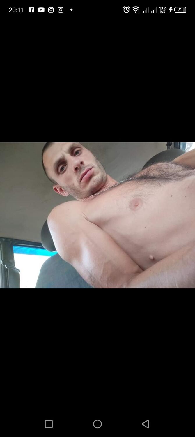  40049597  Valik, 33 ,    