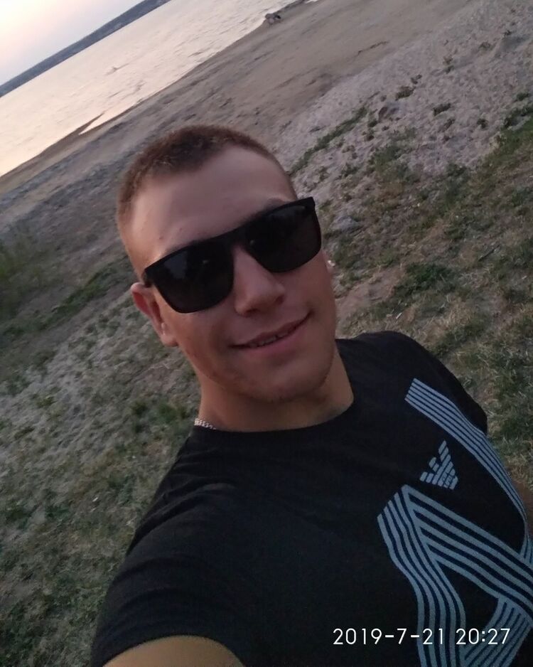  ,   Maksym, 24 ,   ,   , c 