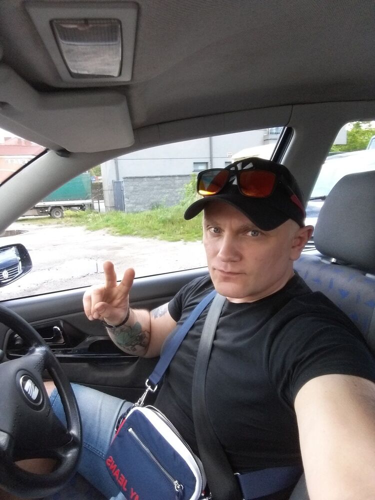  21882117  Vladymyr, 42 ,    Warszawa