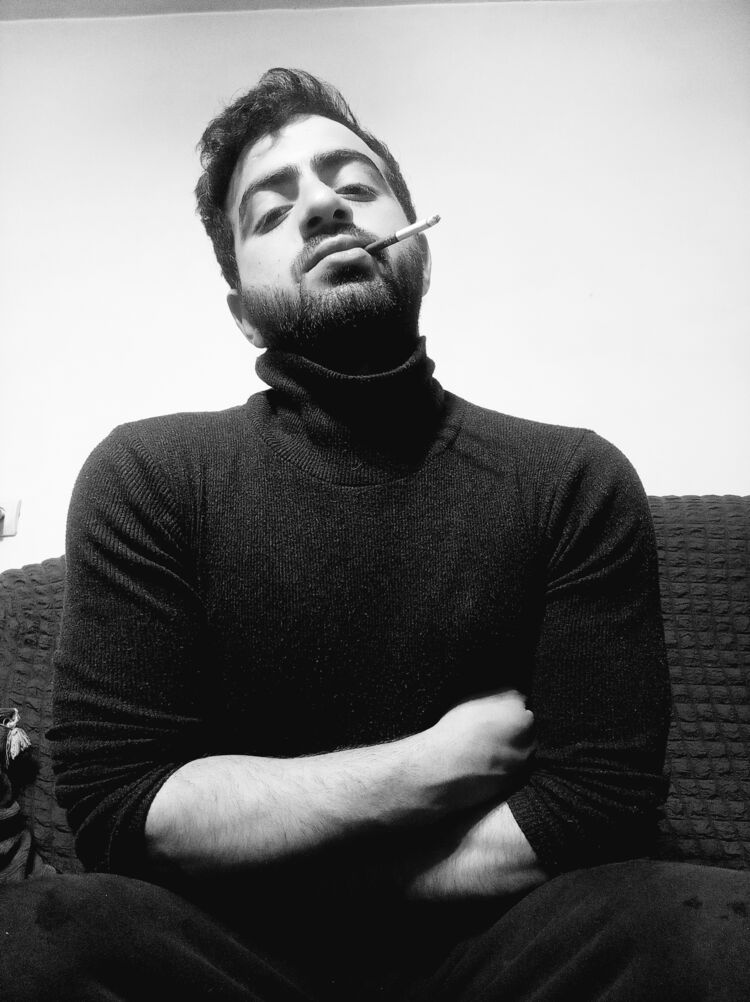  29265617  Vazgen, 28 ,    