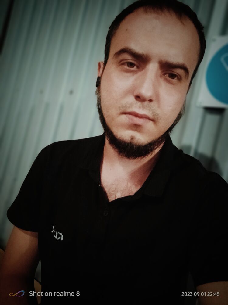  37484557  , 26 ,    