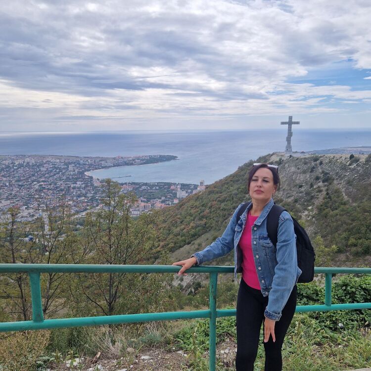  47048657  Anastasiya, 37 ,    