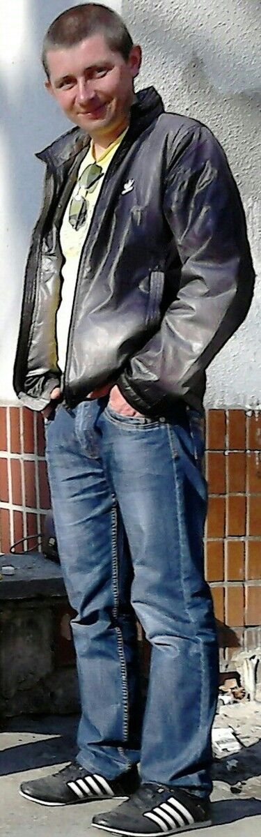  ,   Sergei, 40 ,   