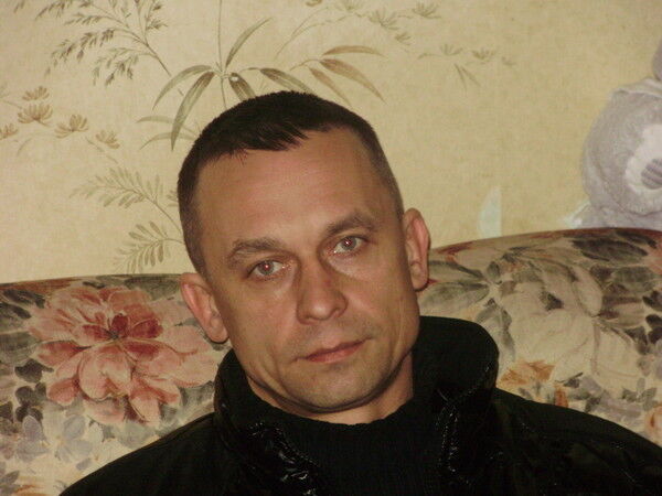  4041547  Andrei2011, 53 ,    