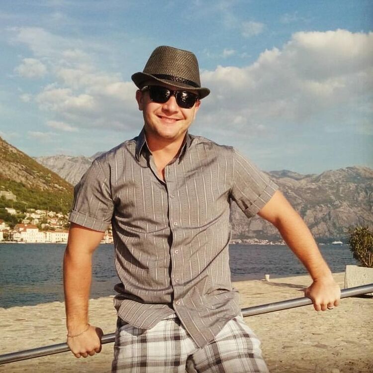  ,   Rommish, 42 ,   