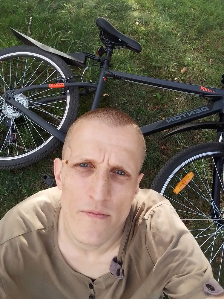  ,   Ivan, 38 ,   