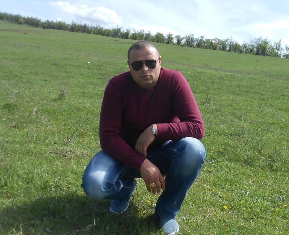  13735827  Vaneok, 34 ,    