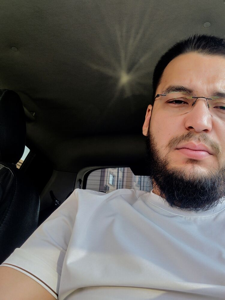  53818107  Musato, 27 ,    