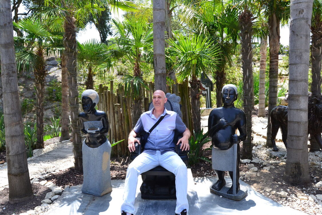  Saint-Nazaire,   Sergiy, 52 ,   ,   , c 