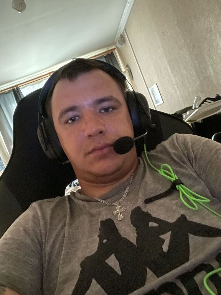  28332297  , 30 ,    