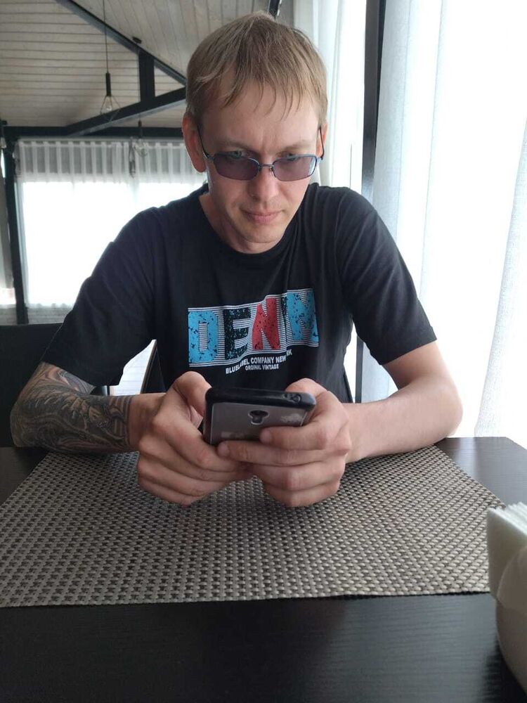 ���� 25376677 ������� ���, 44 ����, ���� ���������� � ������������