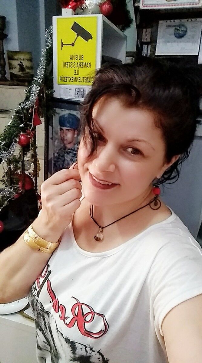  18630277  Dasha, 47 ,    