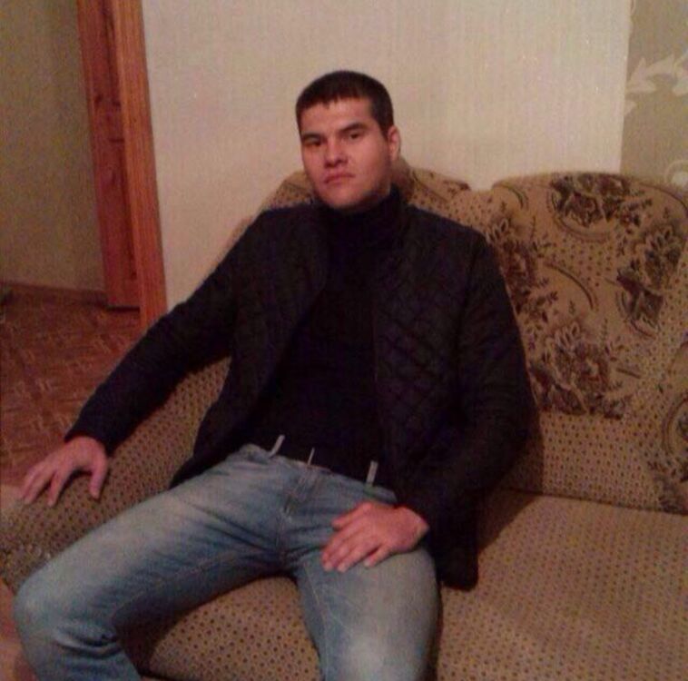  19584327  , 34 ,    --