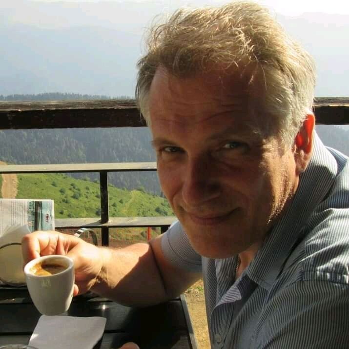  22991337  Dima, 54 ,    Dunkirk