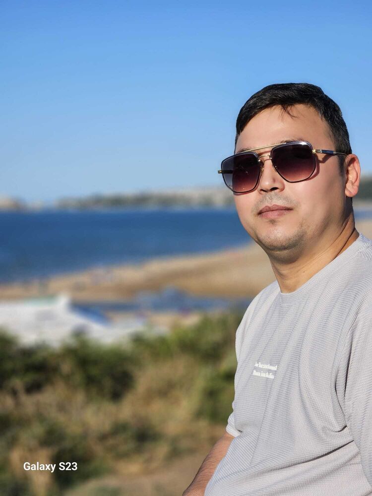  43595897  Dinis, 36 ,    Bielany Wroclawskie