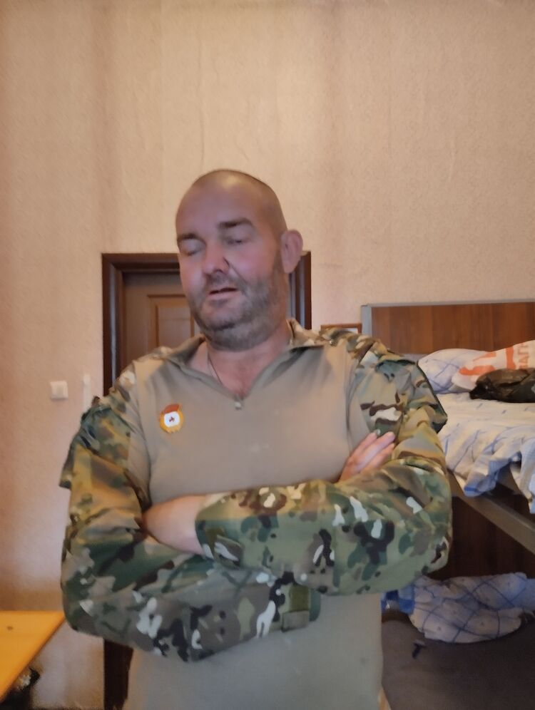  51104827  , 44 ,    