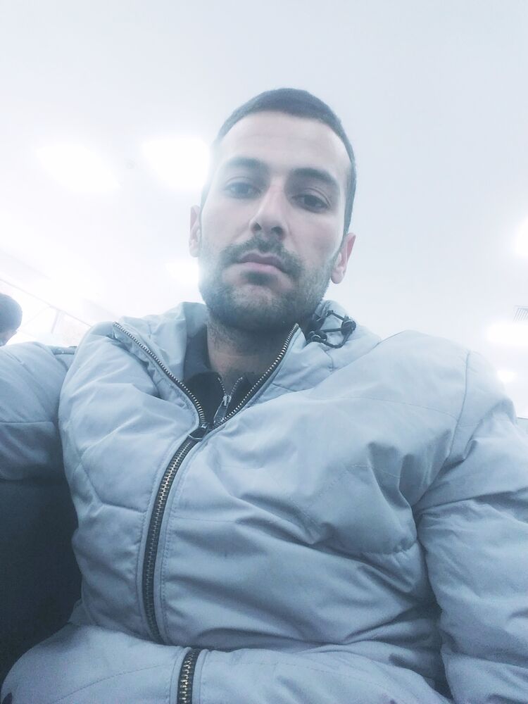  ,   Dima, 30 ,     