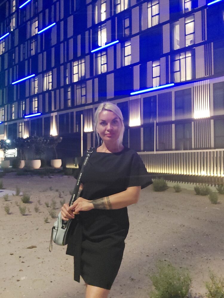  43399887  Vernic, 47 ,    