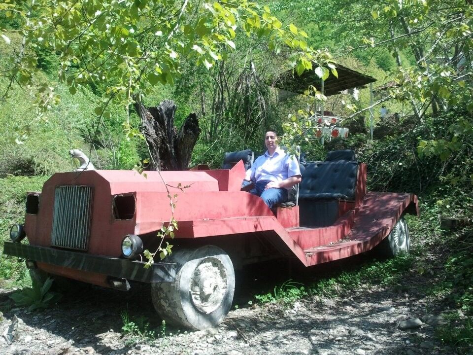  4426957  Vuqar, 40 ,    