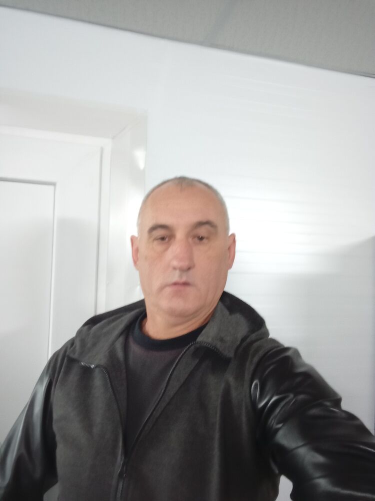  40539137  , 53 ,    