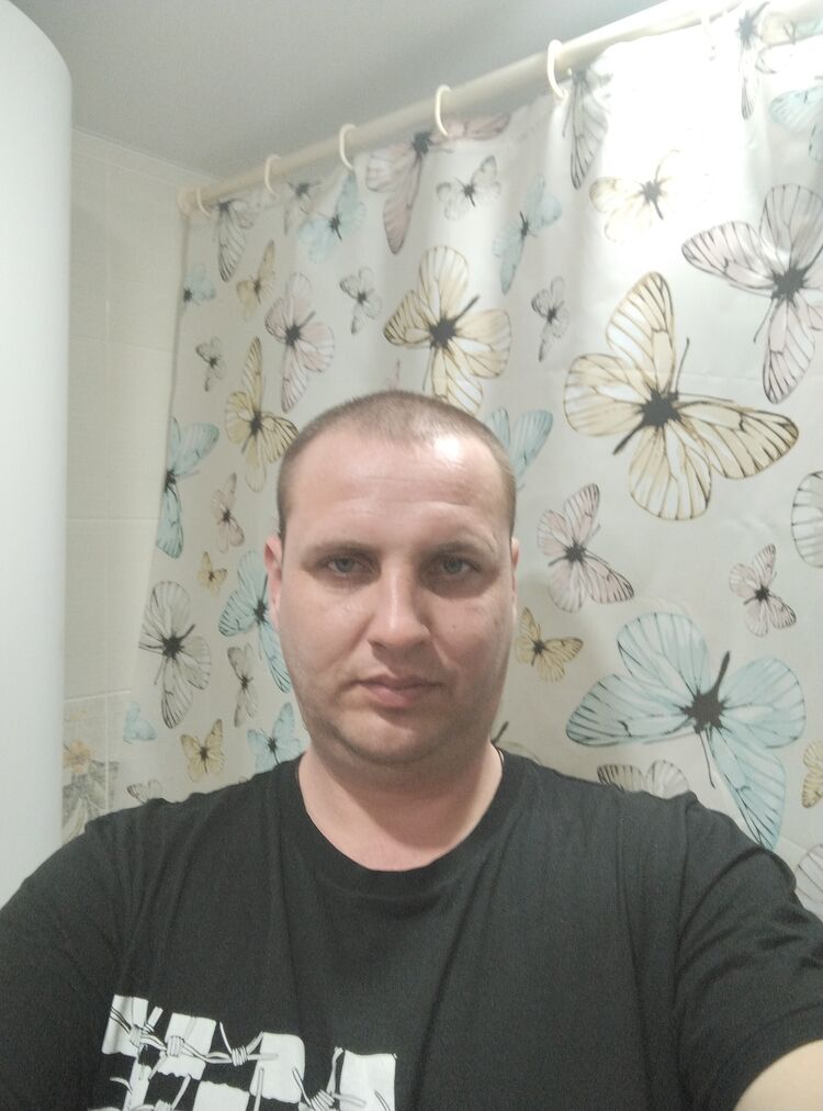  41583837  , 34 ,    