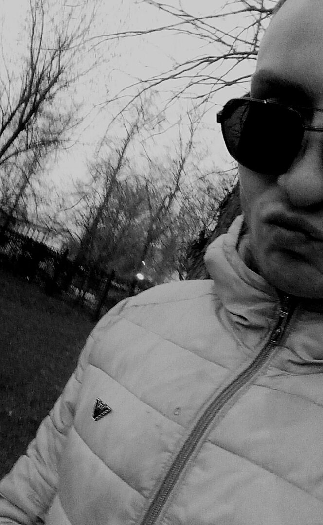  33863967  , 22 ,    