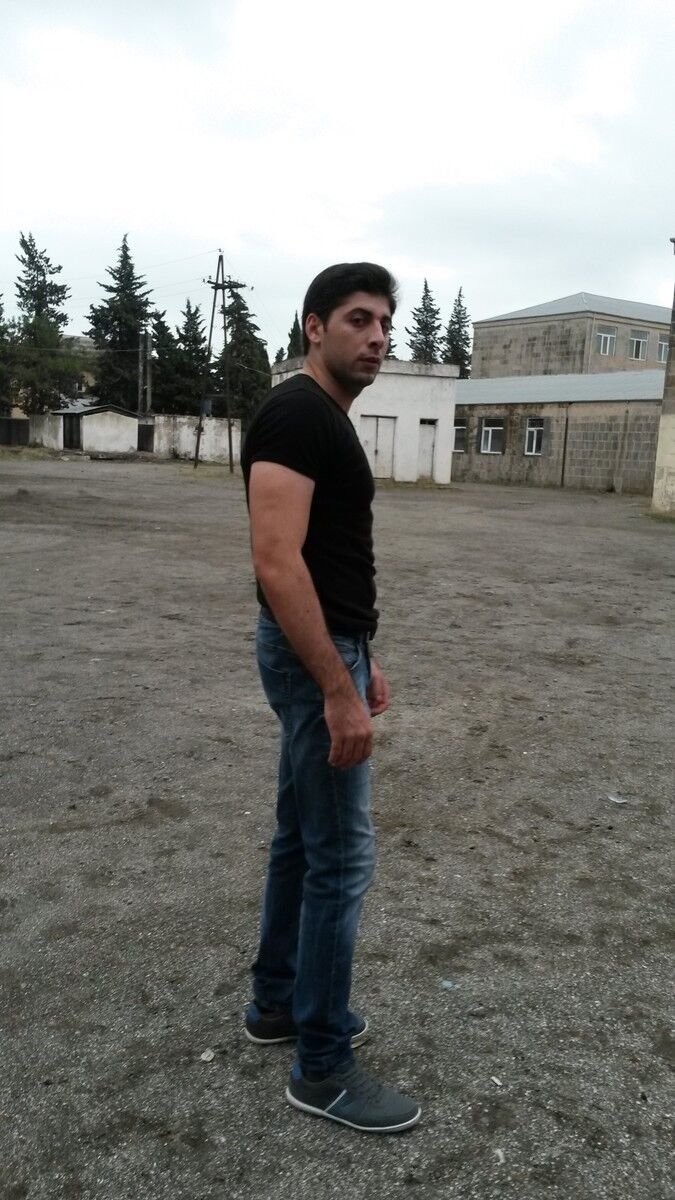  5033237  Ramin, 40 ,    