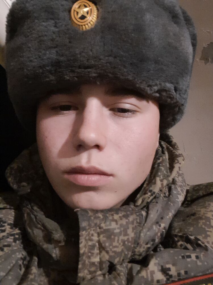  46989387  , 22 ,    
